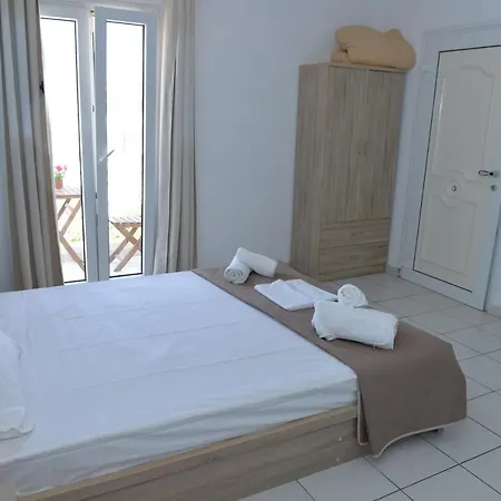 Blue Hotel Adamantas (Milos)