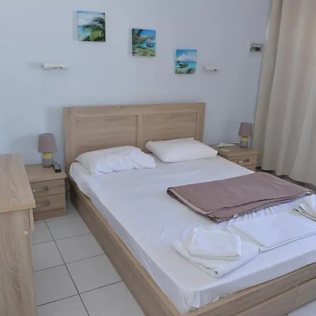 Blue Adamantas (Milos)